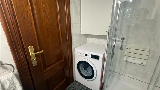 Rooms in Bilbao - photo 10