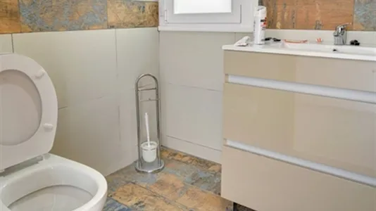 Rooms in Zaragoza - photo 9