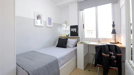 Rooms in Valencia Algirós - photo 4