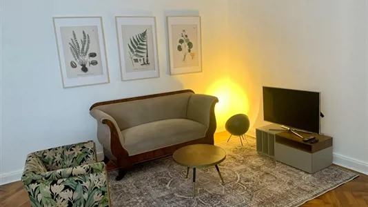 Apartments in Berlin Charlottenburg-Wilmersdorf - photo 2