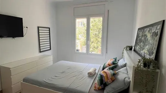 Rooms in Barcelona Eixample - photo 3
