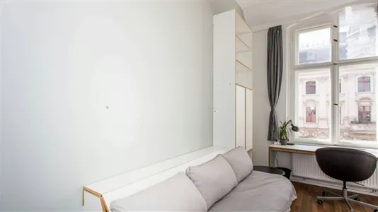Rooms in Berlin Tempelhof-Schöneberg - photo 2