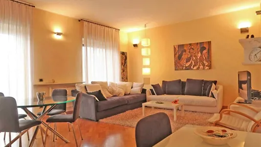 Apartments in Milano Zona 6 - Barona, Lorenteggio - photo 1