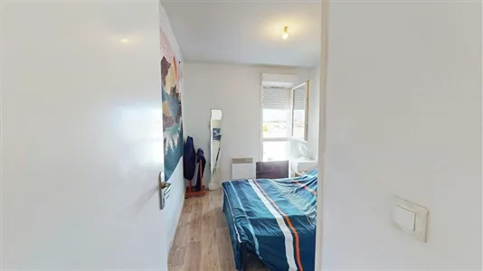 Apartments in Bordeaux - photo 4