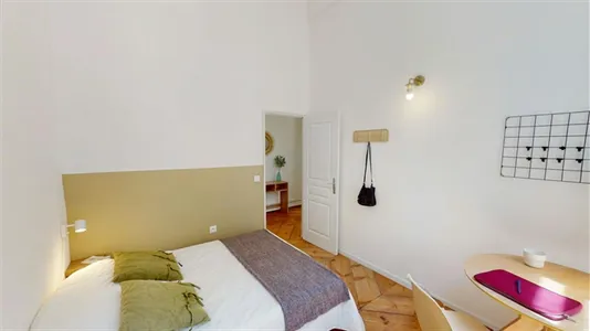 Rooms in Toulouse - photo 3