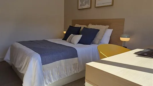 Rooms in Barcelona Eixample - photo 2