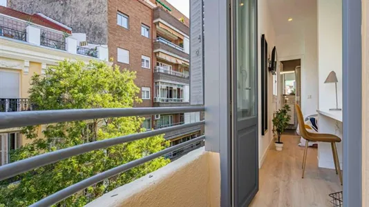 Rooms in Madrid Chamberí - photo 4