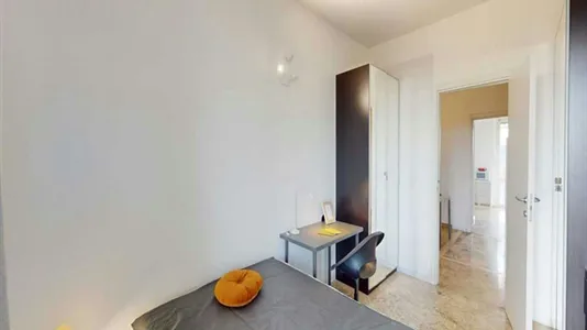 Rooms in Milano Zona 4 - Vittoria, Forlanini - photo 4