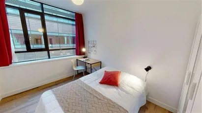Room for rent in Nanterre, Île-de-France