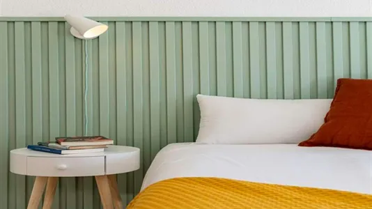 Rooms in Madrid Tetuán - photo 8