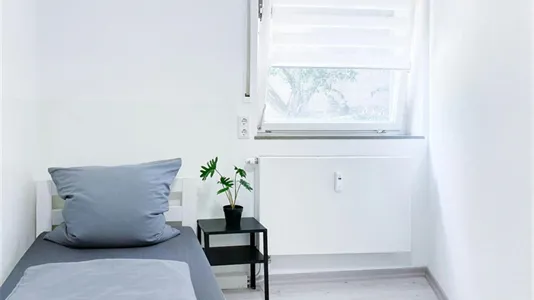 Rooms in Stuttgart Bad Cannstatt - photo 2