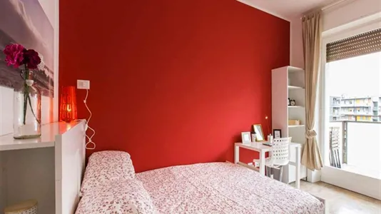 Rooms in Milano Zona 2 - Stazione Centrale, Gorla, Turro, Greco, Crescenzago - photo 2