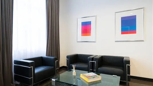 Apartments in Frankfurt Süd - photo 9