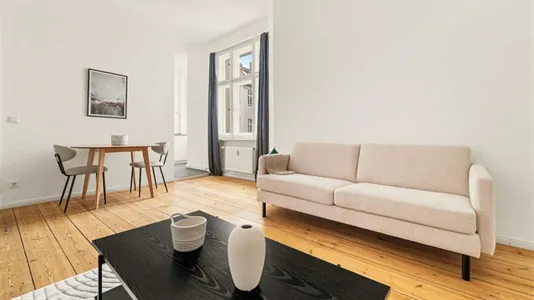 Apartments in Berlin Neukölln - photo 5