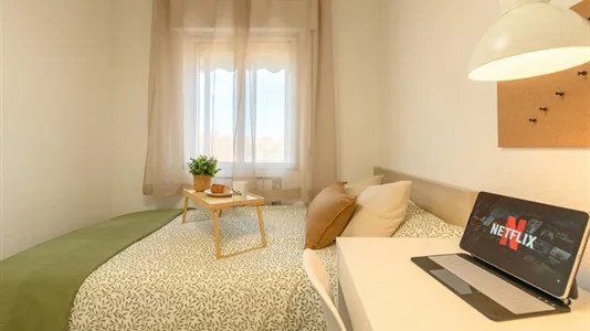 Rooms in Getafe - photo 4