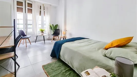 Rooms in Valencia Ciutat Vella - photo 2