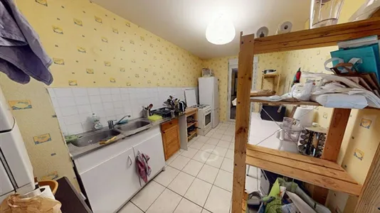 Rooms in Lyon - photo 2