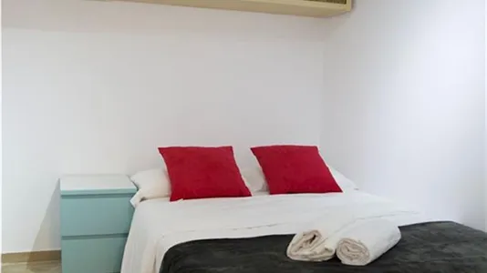 Apartments in Madrid Centro - photo 7