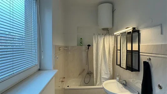 Rooms in Besnica - photo 6