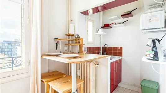 Apartments in Nanterre - photo 9