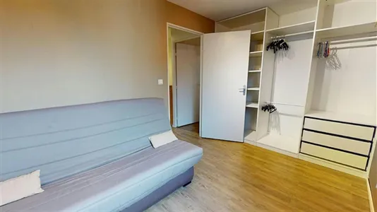 Apartments in Bordeaux - photo 7