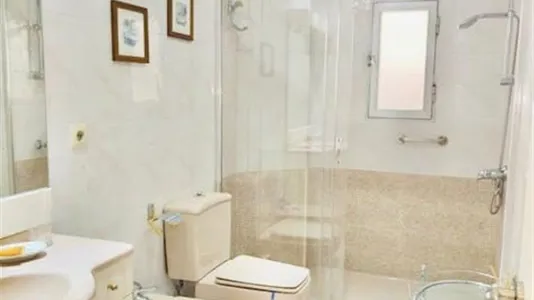 Rooms in Madrid Retiro - photo 9