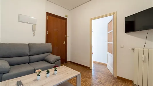 Rooms in Madrid Salamanca - photo 5