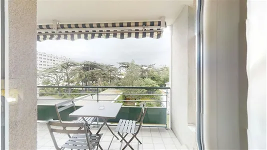 Rooms in Lyon - photo 9