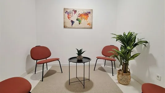 Rooms in Madrid Chamartín - photo 9