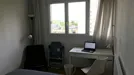 Room for rent, L'Haÿ-les-Roses, Île-de-France, Square Salvador Allende