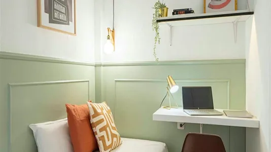 Rooms in Madrid Centro - photo 5