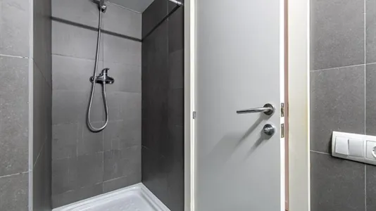 Rooms in Barcelona Gràcia - photo 6