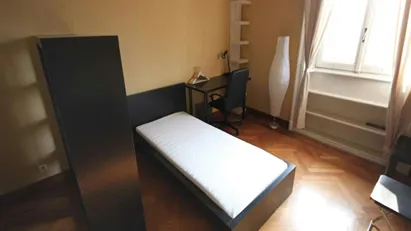 Room for rent in Milano Zona 1 - Centro storico, Milan