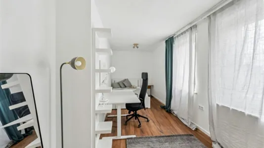 Rooms in Location is not specified - photo 2