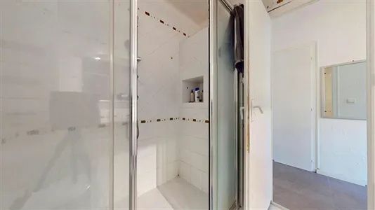 Rooms in Saint-Julien-en-Genevois - photo 10