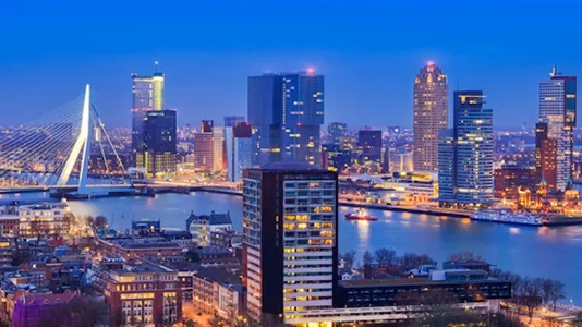 Apartments in Rotterdam Noord - photo 2