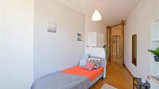 Rooms in Lecco - photo 8