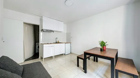 Apartments in Paris 17ème arrondissement - photo 1