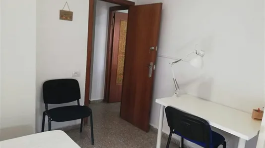 Rooms in Valencia Algirós - photo 3