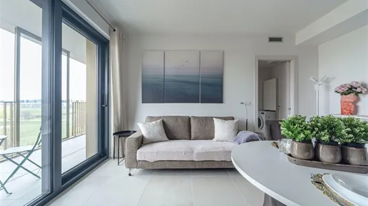 Apartments in Milano Zona 8 - Fiera, Gallaratese, Quarto Oggiaro - photo 7