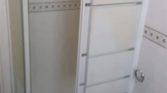 Rooms in Roma Municipio XIV – Monte Mario - photo 10