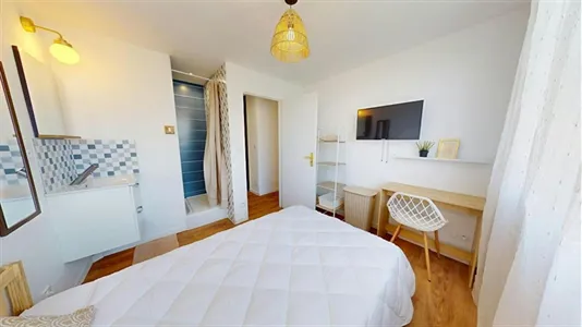 Rooms in Lyon - photo 4