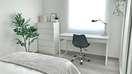 Rooms in Murcia - photo 3