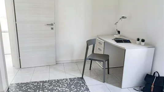 Rooms in Verona - photo 5