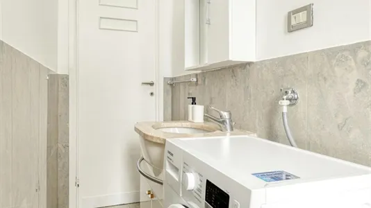 Rooms in Milano Zona 2 - Stazione Centrale, Gorla, Turro, Greco, Crescenzago - photo 10