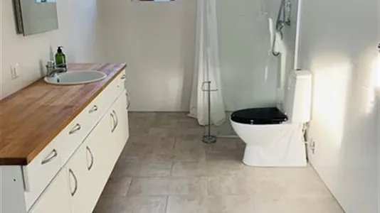 Houses in Österåker - photo 5