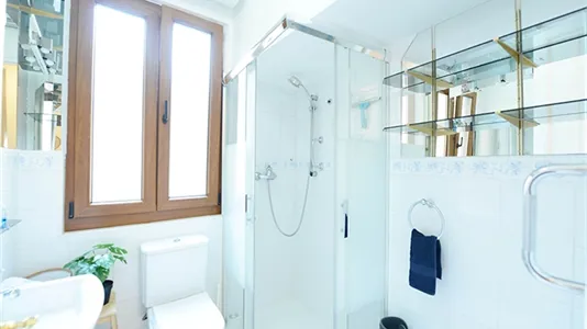 Rooms in Bilbao - photo 9