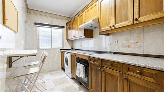 Rooms in Alcalá de Henares - photo 9