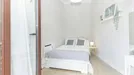 Room for rent, Barcelona Eixample, Barcelona, &lt;span class=&quot;blurred street&quot; onclick=&quot;ProcessAdRequest(9489621)&quot;&gt;&lt;span class=&quot;hint&quot;&gt;See streetname&lt;/span&gt;[xxxxxxxxxxxxx]&lt;/span&gt;