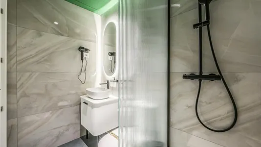 Apartments in Madrid Centro - photo 6